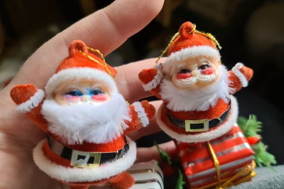 Vintage 10 Christmas Tree Decorations Santa, Plastic Bells,Teddys,Paper Lantern - Picture 5 of 16